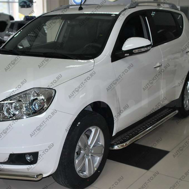 Пороги алюминиевые с нержавеющей площадкой для Geely Emgrand X7 2013-2016+